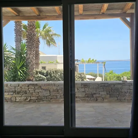 Hotel House Anthea , Sea