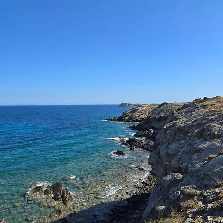 Hotel House Anthea , Sea